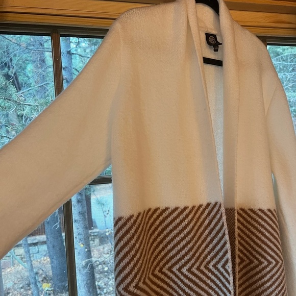 Bobeau Chevron Waist Knit Shawl Cardigan - Picture 6 of 6